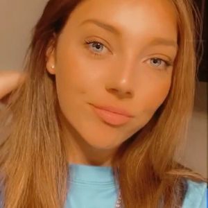 Meet your Posher, Samira